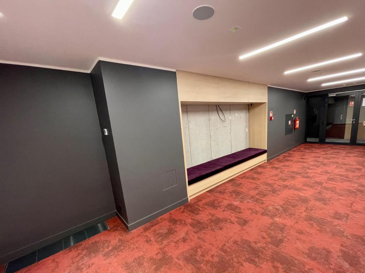 Plac Wolnosci 6 Contactless Check-In 24H Poznan Luaran gambar