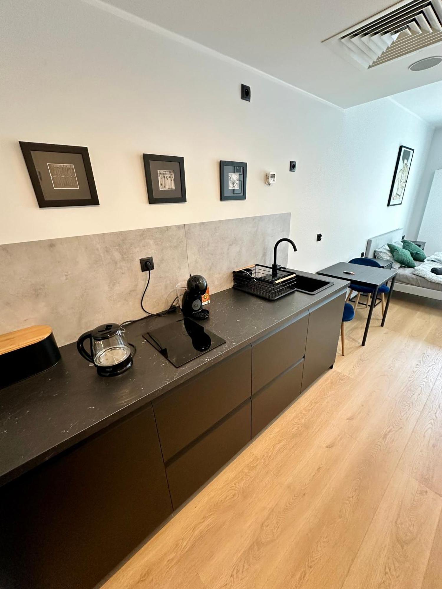 Plac Wolnosci 6 Contactless Check-In 24H Poznan Luaran gambar